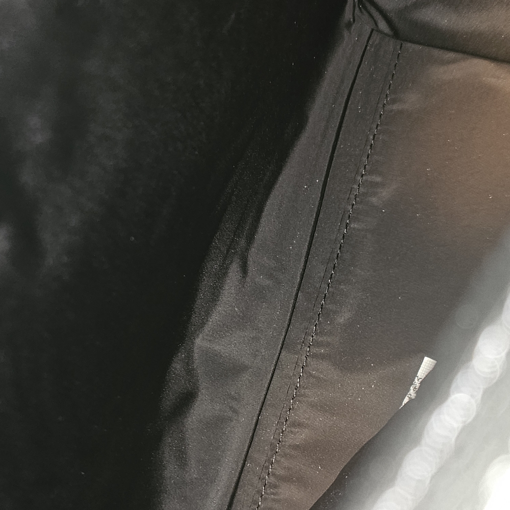 Marc Jacobs Black Textured Tote - Picture 9 of 10